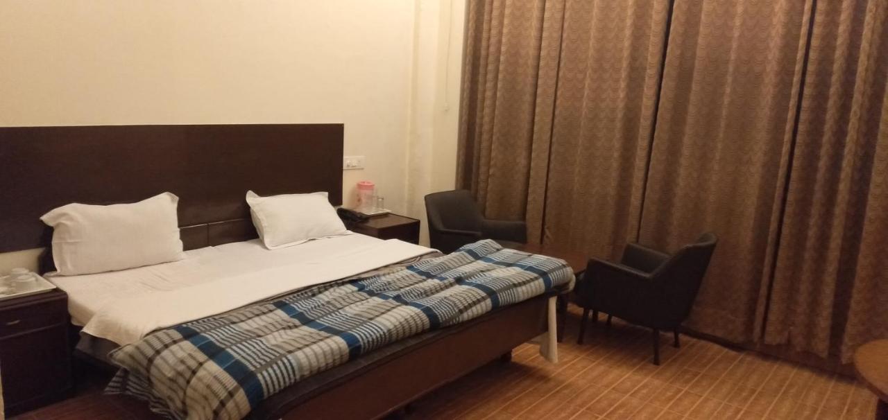 Centarosa Resort Chail Dış mekan fotoğraf